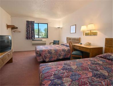 Super 8 By Wyndham Long Prairie Quarto foto